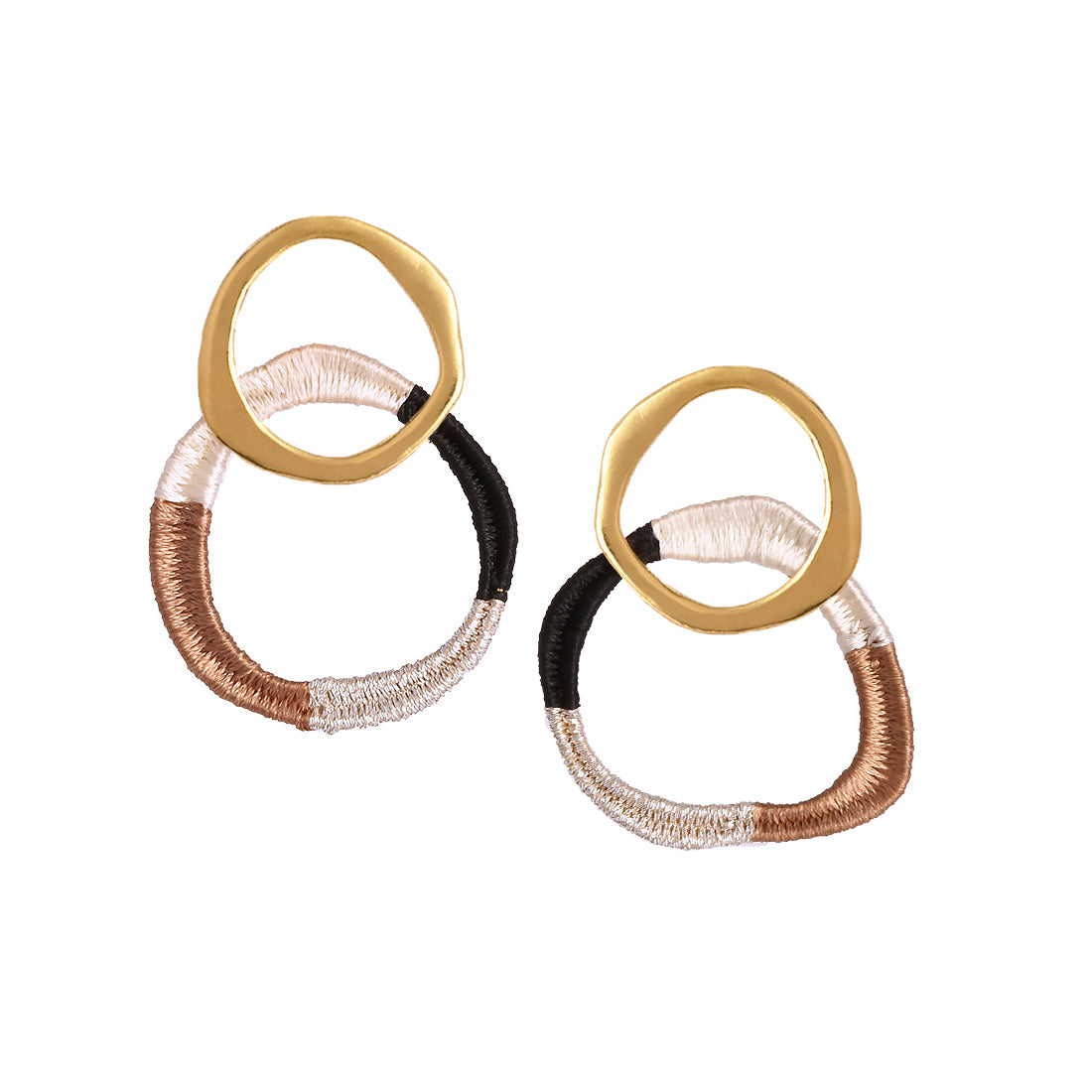 Karika Black/White Earrings